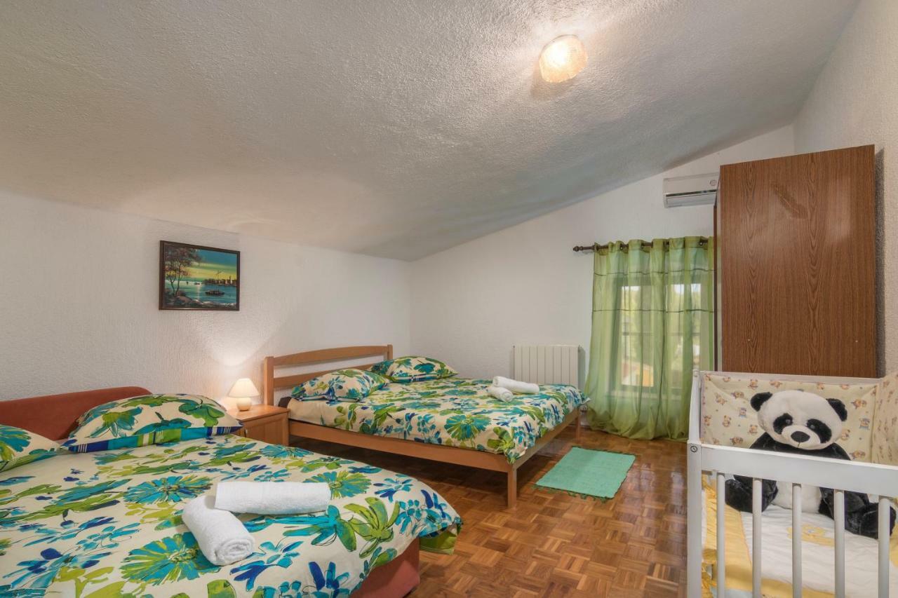 Apartmani Zikovic ポレッチ エクステリア 写真