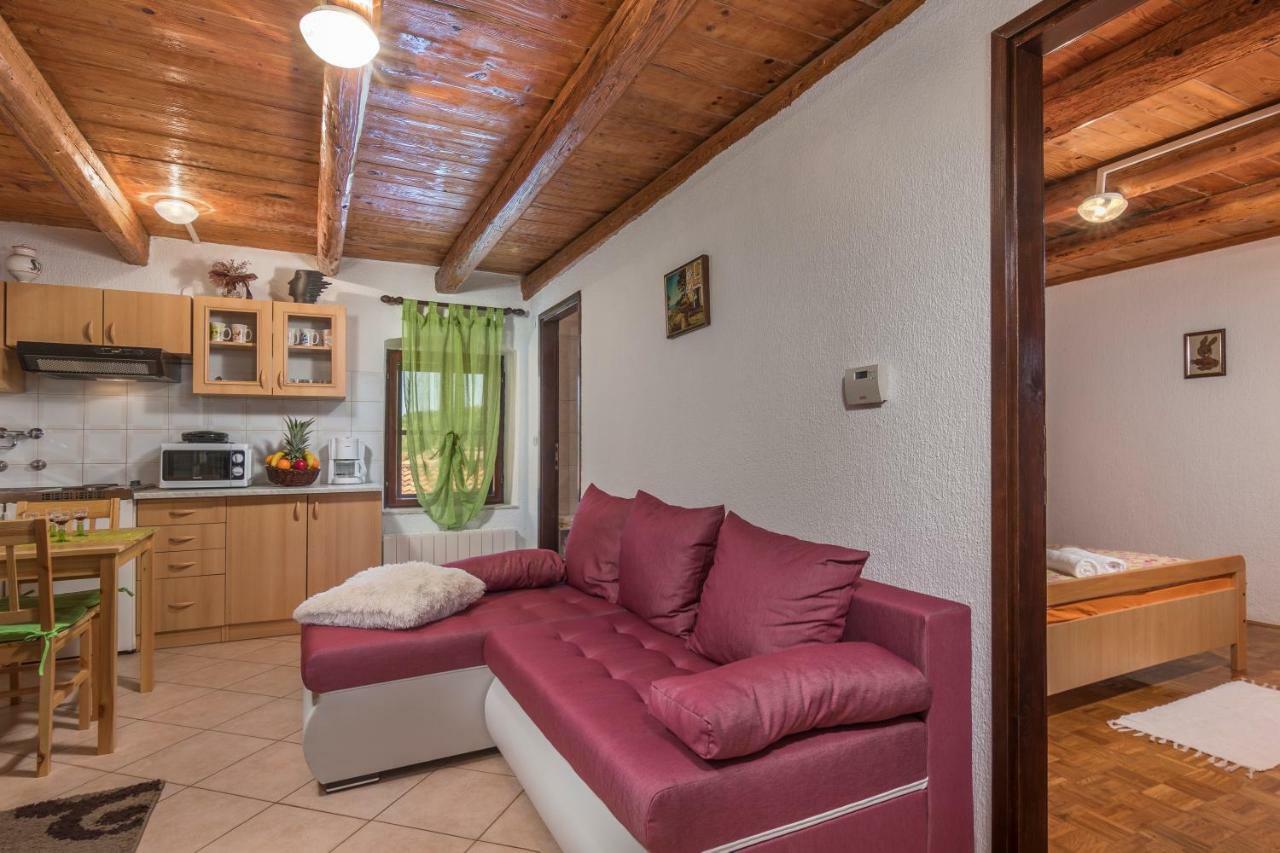 Apartmani Zikovic ポレッチ エクステリア 写真
