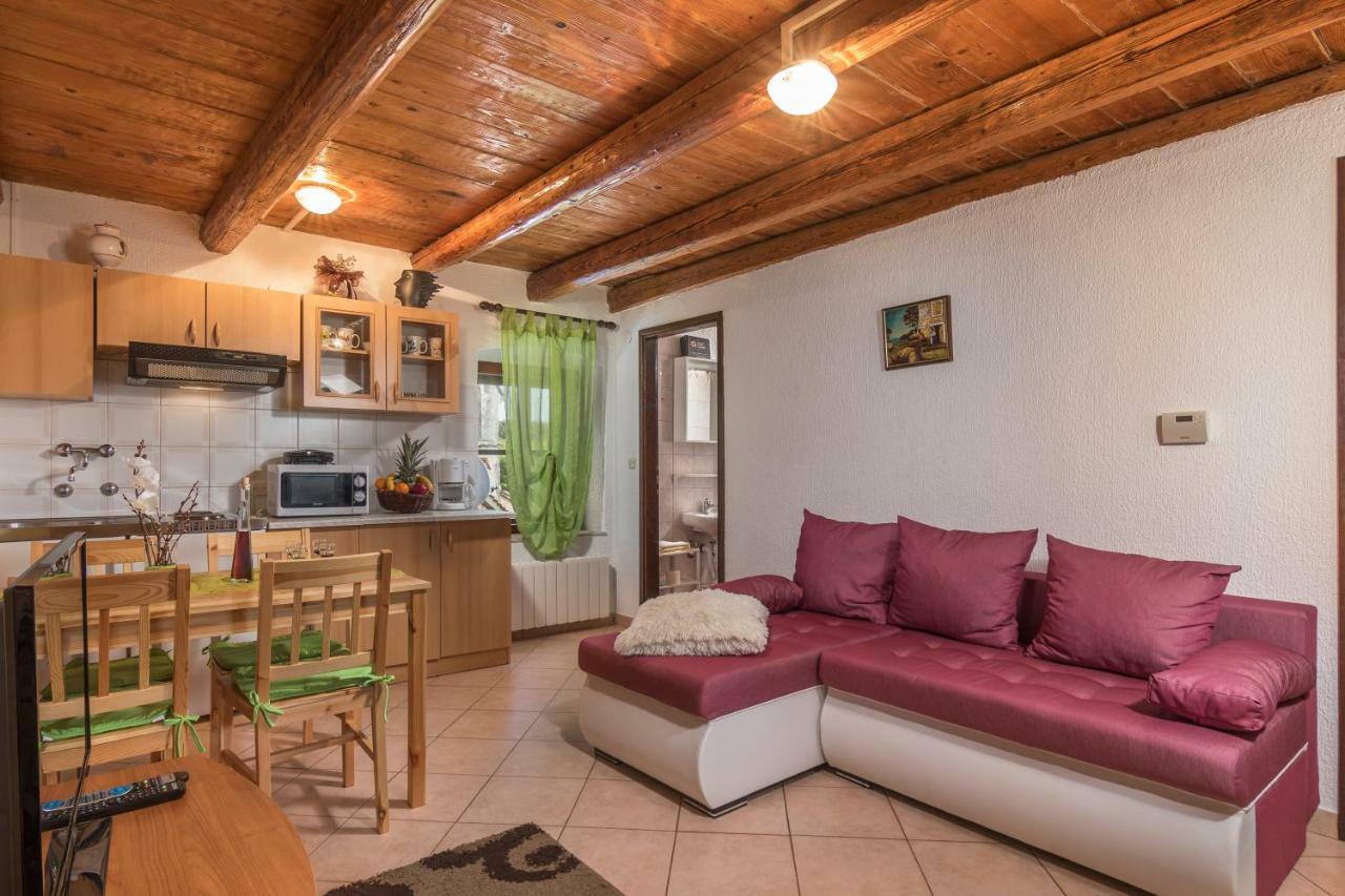 Apartmani Zikovic ポレッチ エクステリア 写真