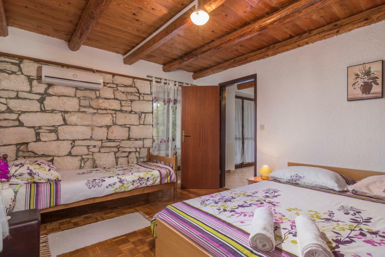 Apartmani Zikovic ポレッチ エクステリア 写真