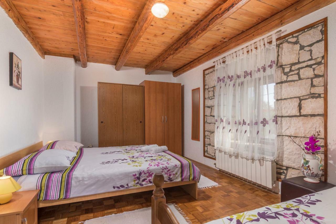 Apartmani Zikovic ポレッチ エクステリア 写真